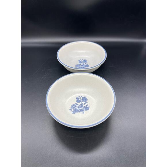 Vintage Pfaltzgraff Yorktowne Set of 2 Cereal Bowls 6” - Picture 2 of 6